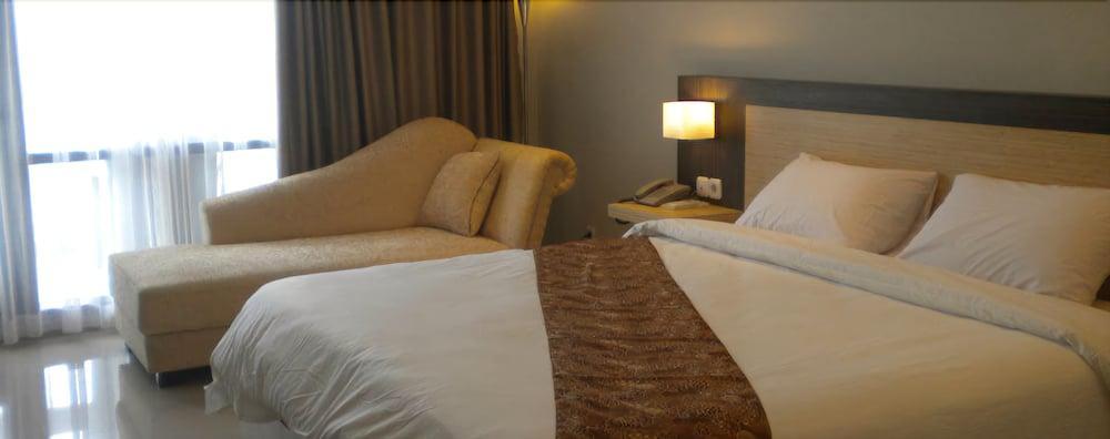 Grand Inna Samudra Beach Cimaja Extérieur photo