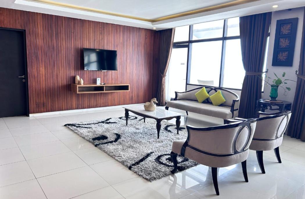 Grand Inna Samudra Beach Cimaja Extérieur photo