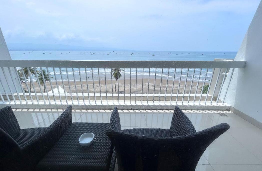 Grand Inna Samudra Beach Cimaja Extérieur photo