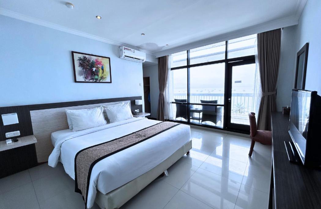 Grand Inna Samudra Beach Cimaja Extérieur photo
